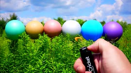 YouTuber shows off fiery reaction from hydrogen filled balloons
