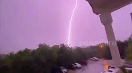 US: Intense Lightning Show Spotted Over The Sky Of Central Oklahoma