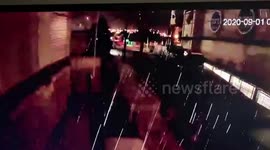 Power cables explode as earthquake hits Chile