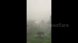 US: Severe Thunderstorm Moving Across D.C. And Maryland With Strong Rain 3