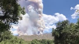 US: El Dorado Fire In SoCal Quickly Grows And Prompts Evacuations