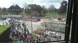 Australia: Hundreds take part in anti-lockdown protests
