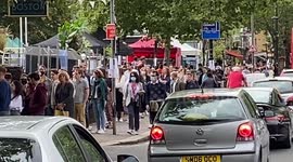 Londoners dismiss virus fears and flock to in their thousands to new flower market