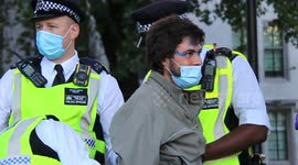 Police arrest Extinction Rebellion activists at Parliament Square