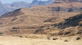 Cathedral Peak trip in Drakensberg 200905-2
