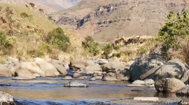River in Drakensberg - zoom in