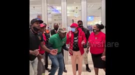 South Africa: Opposition EFF Protests ‘Clicks’ Beauty Store After Racist Ad 2