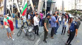Peaceful protest in Sofia demanding the resignation of the government and the Prosecutor General