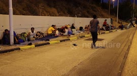 Thousands of migrants sleep rough for third night in a row after Moria camp fire