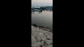 fish dans and you can see sun up wow
