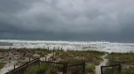 US: Storm Surge Observed In Florida As Tropical Storm Sally Approaches Gulf Coast 4