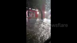 Heavy rain causes severe flooding in Mexico City