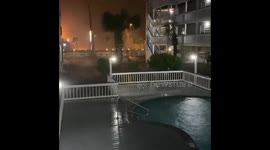 Hurricane Sally in Gulf Shores, Alabama: intense wind and severe flooding