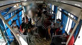 Brave bus inspector fends off knife-wielding passenger in China