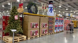 Costco selling Christmas stuff already because of lockdown 1
