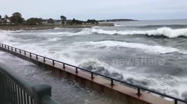 US: Post-Tropical Cyclone Teddy Brings High Waves To New England 2