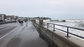 Watch as Hurricane Teddy pounds the New Hampshire coast soaking cars and people in it's path