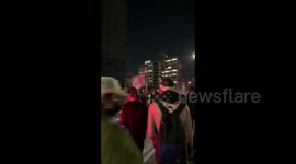 Protestors take over Manhattan Bridge in march for Breonna Taylor following grand jury decision