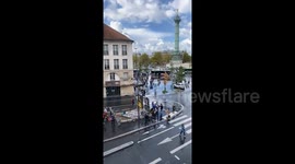 Sirens ring out as police rush to scene of knife attack in Paris