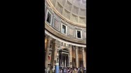 A Beautiful Choir Filled Walk Through Sant'Eustachio