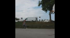 Freestyle first touch, smooth, tehnique.
