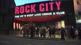 Nottingham Freshers students ignore social distancing and rule of six during night out