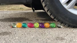 Car slooowly crushes objects in soothing slo-mo ASMR video