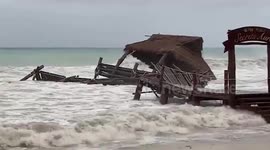 Tropical Storm Gamma winds destroy pier on Mexican beach