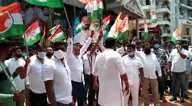 Supporters of Congress leader DK Shivakumar protest after CBI raids