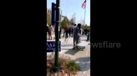 Timelapse of downtown Indianapolis' long lines as early voting begins in Hoosier state