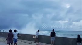 Cayman Islands: Winds Pick Up As Hurricane Delta Passes By 6
