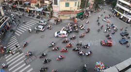 Do you dare to cross this intersection? Chaotic traffic timelapse of Vietnamese crossroads