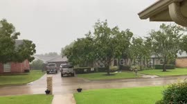 Hurricane Delta Begins to Rage in Texas Towns