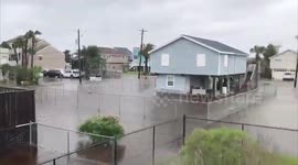 US Hurricane Delta causes severe flooding before Gulf Coast landfall
