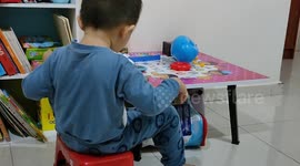 Funny two-year-old mimic dance moves on TikTok