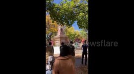 US: Protesters Tear Down Obelisk After 3 Days Occupation Of Santa Fe Plaza 2