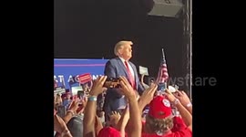 President Trump dances to 'YMCA' at rally in Sanford, Florida