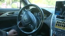 Baidu offers free trials of self-driving taxis in Beijing