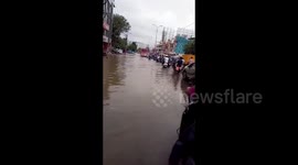 India: 9 Dead, Heavy Rains Batters Hyderabad And Cause Flooding And Wall Collapse