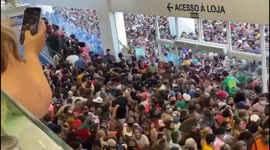 Brazil store forced to shut down on opening day after hundreds of shoppers crowd premises