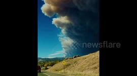 US: Smoky Sky In Larimer County, Colorado After Cameron Peak Fire Flared Up Overnight 6
