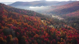 Drone footage captures Vermont's stunning autumnal beauty