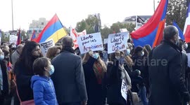 French-Armenians in Paris march on Azerbaijan Embassy