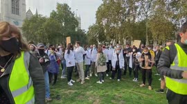 Hospitality industry stage London protest against 'unfair' lockdown rules