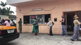Huge number of minority voters line up in North Miami for early voting in Florida