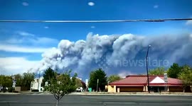 US: Time-Lapse Of Massive Smoke From Cal-Wood Fire In Boulder, Colorado 2