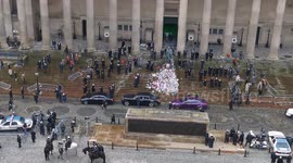 Filming of batman Gotham city in Liverpool on st George's hall