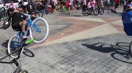 Wheelies in a circle 29