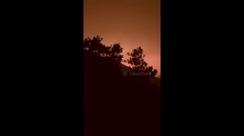 Wildfires cause red skies over Estes Park, Colorado