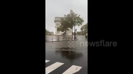 Arc de Triomphe area of Paris is evacuated after bomb alert